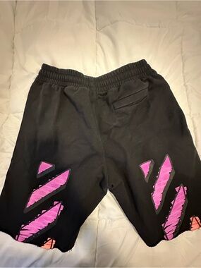 Off-White Shorts